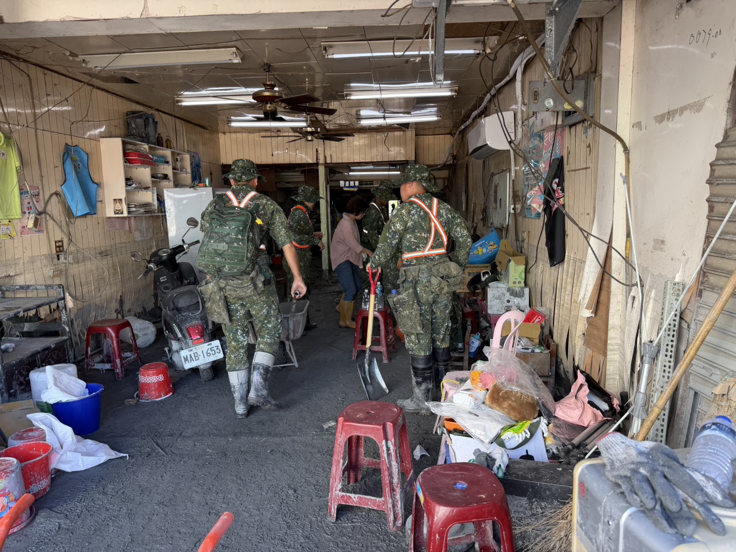 國軍投入萬人次花蓮救災　全力守護災區復原