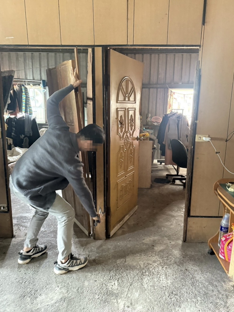 臺東縣府助縱谷弱勢家庭改善居住環境