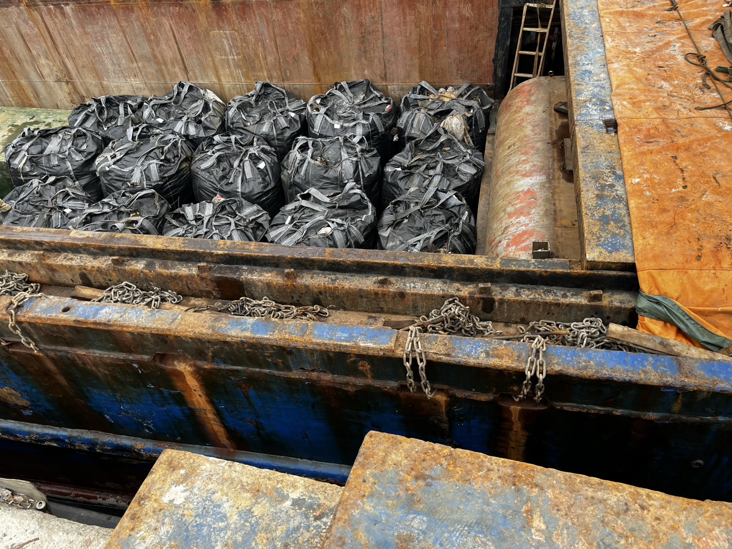 臺東2離島垃圾轉運超過2,300公噸    環保局呼籲源頭減量落實環保