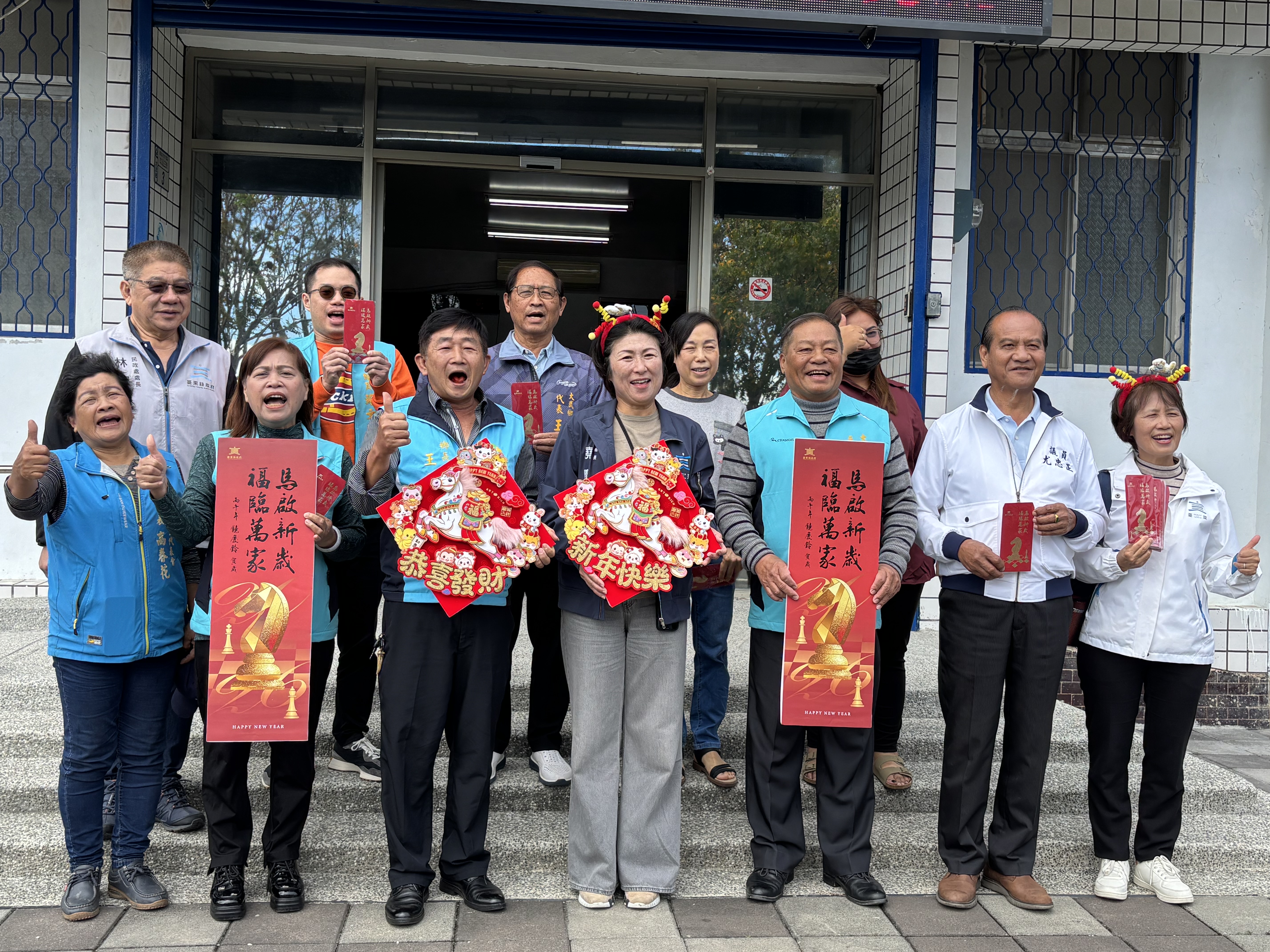 春節將至    縣長饒慶鈴縣長走訪南迴線各機關    送上祝福與數位紅包