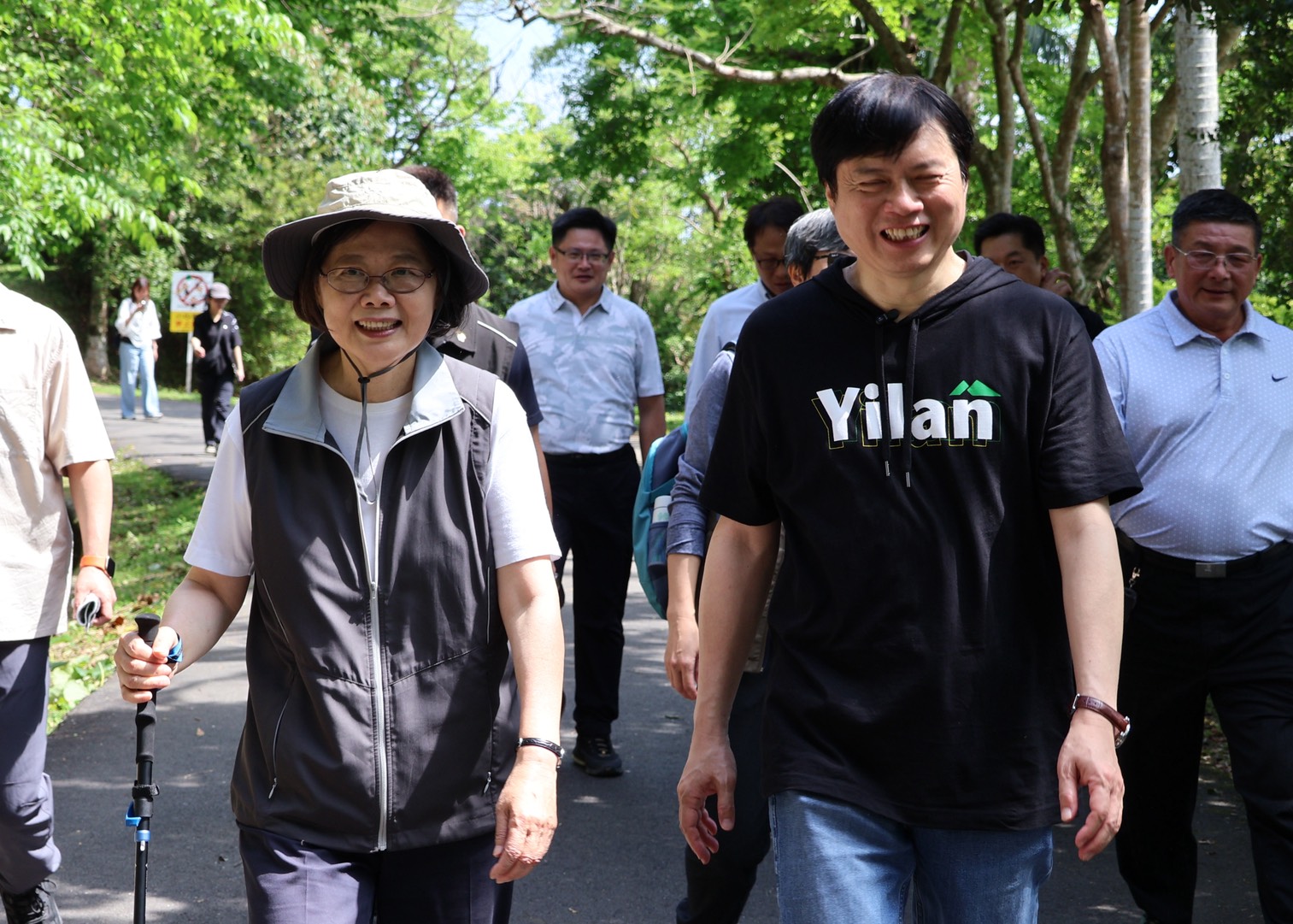 林國漳陪蔡英文同遊仁山步道　蔡：林是「下屆縣長」人選