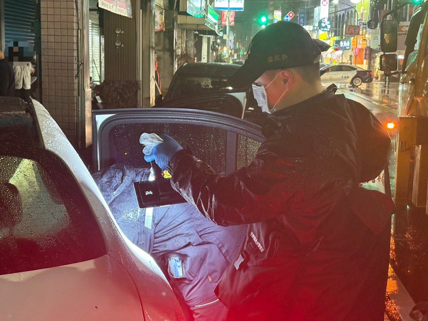 又是毒駕!　23歲「喪屍男」載妻狂衝 、宜蘭女老師死亡3人搶救中