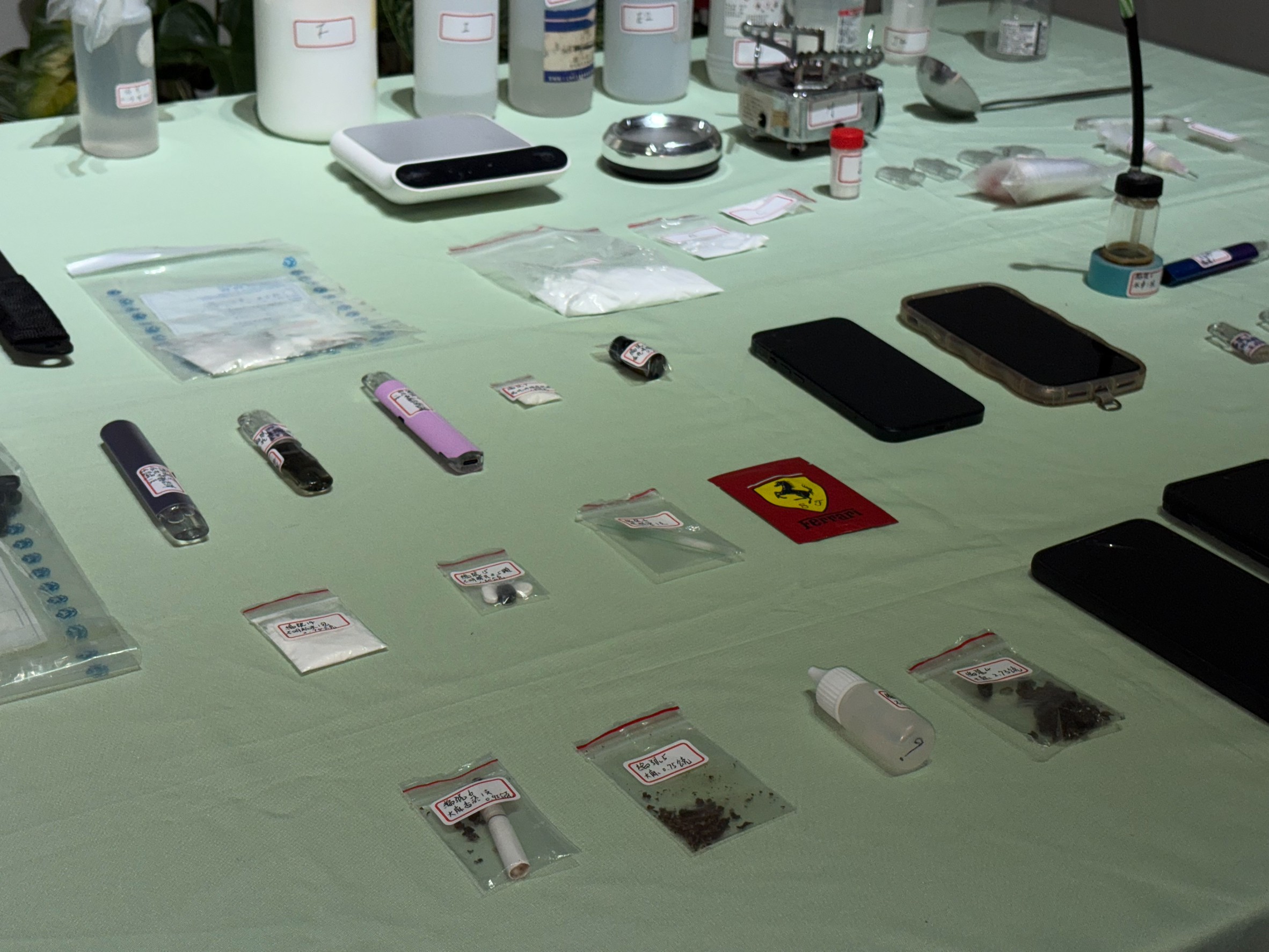 通緝鴛鴦擁槍販毒　宜警專案查緝6人歸案