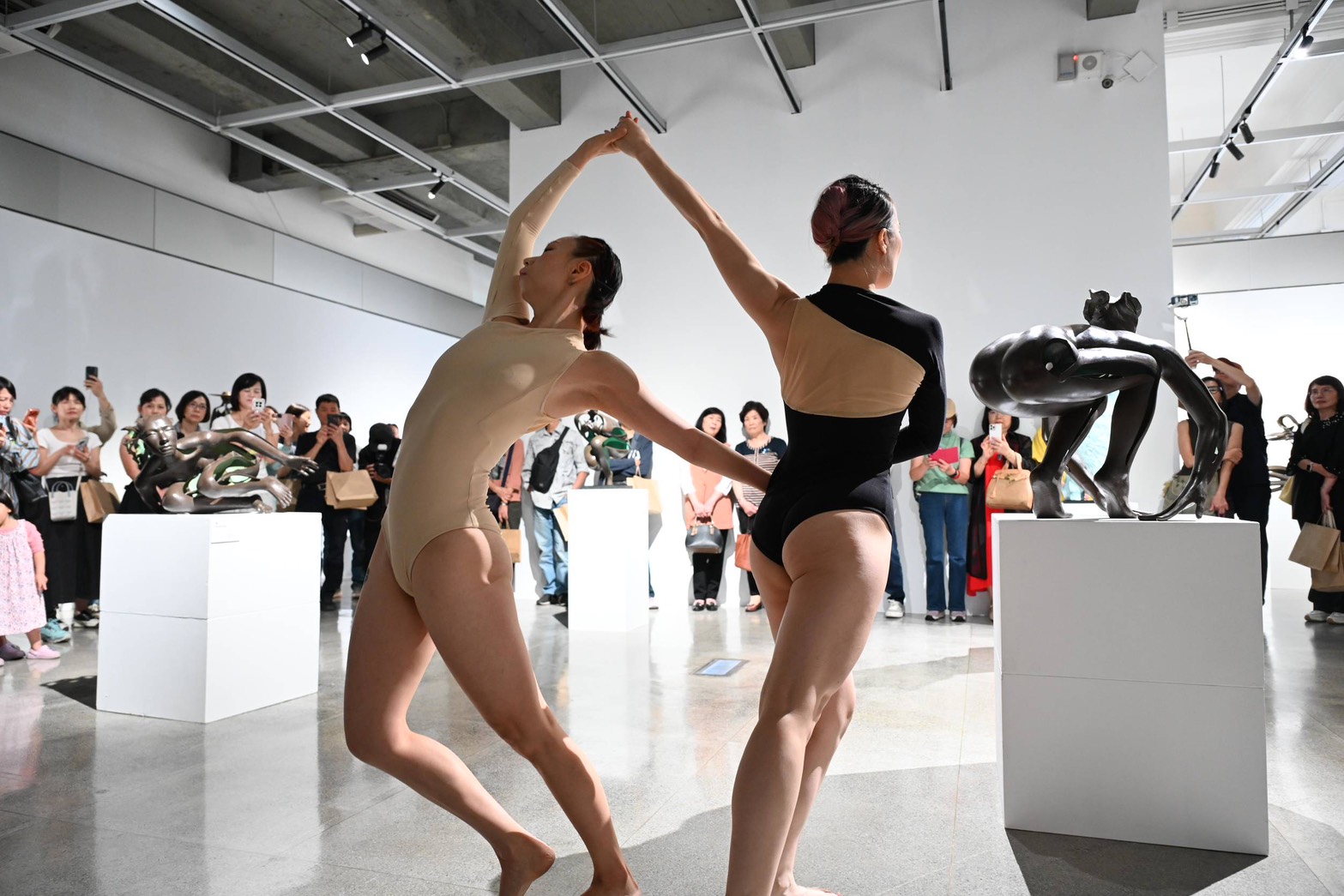 人體也是一種風景　宜蘭美術館「有．影．無—許維忠雕塑個展」登場