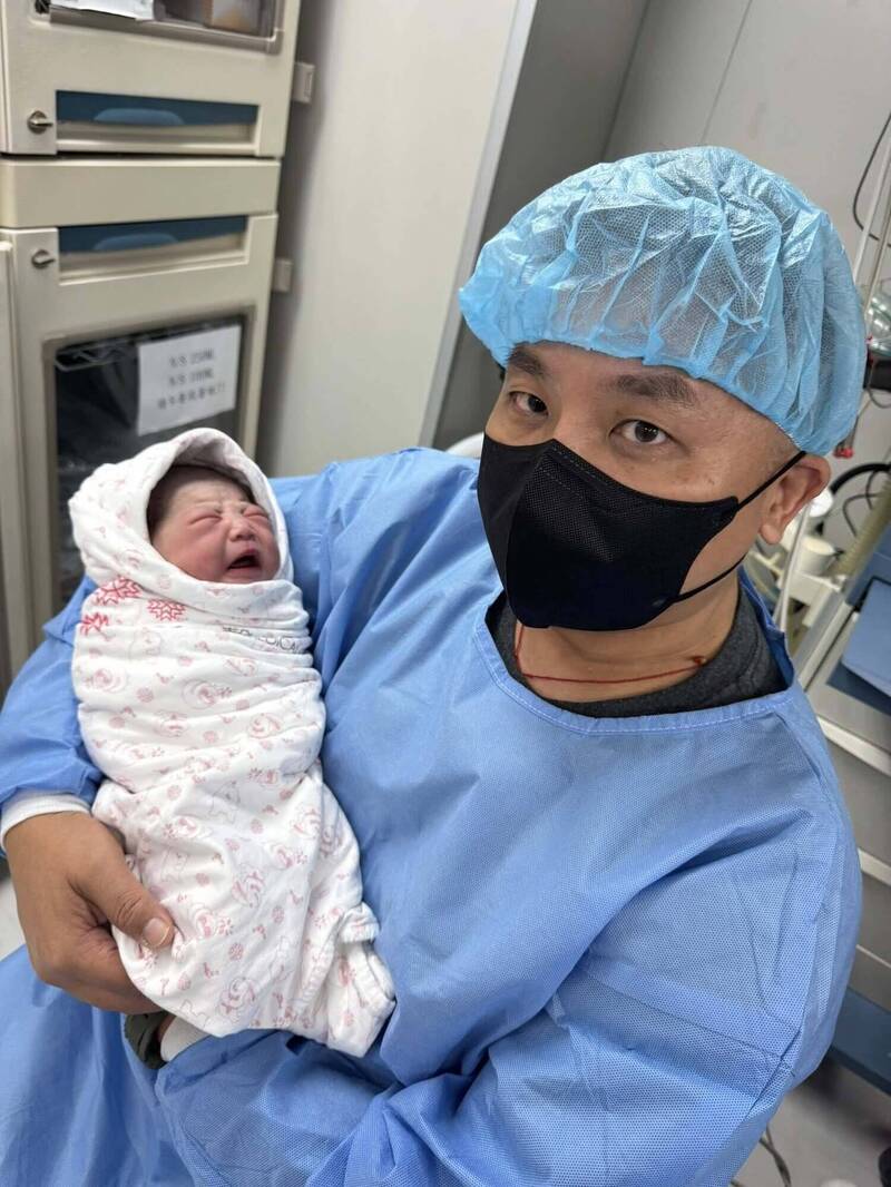 吳宗憲喜獲千金　立院國民黨團、宜縣綠、白參選人同聲賀喜