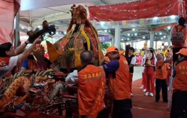 宜蘭市東嶽廟百年神尊首度出巡　賜福宜蘭大拜拜