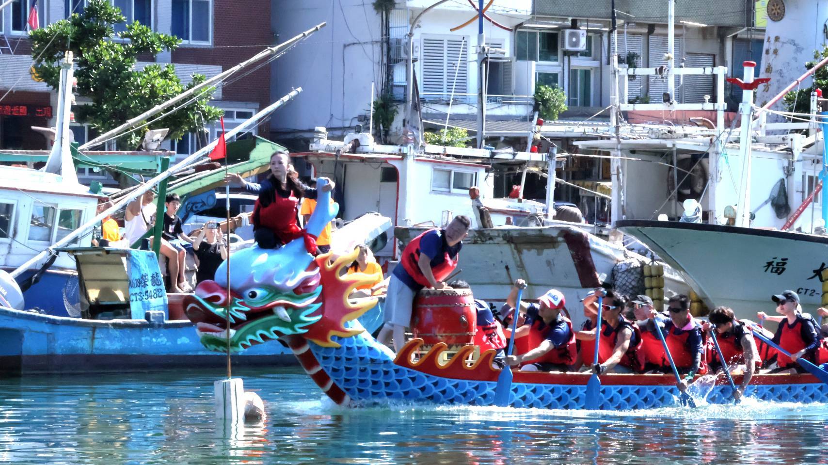 礁溪二龍傳統競渡、蘇澳海上龍舟賽精彩落幕