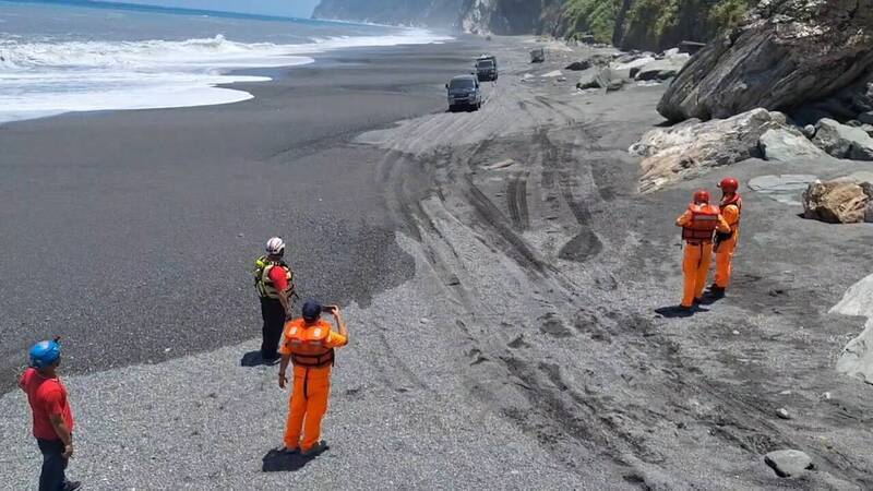東澳外海驚見浮屍　疑為5天前南澳神祕沙灘落水男