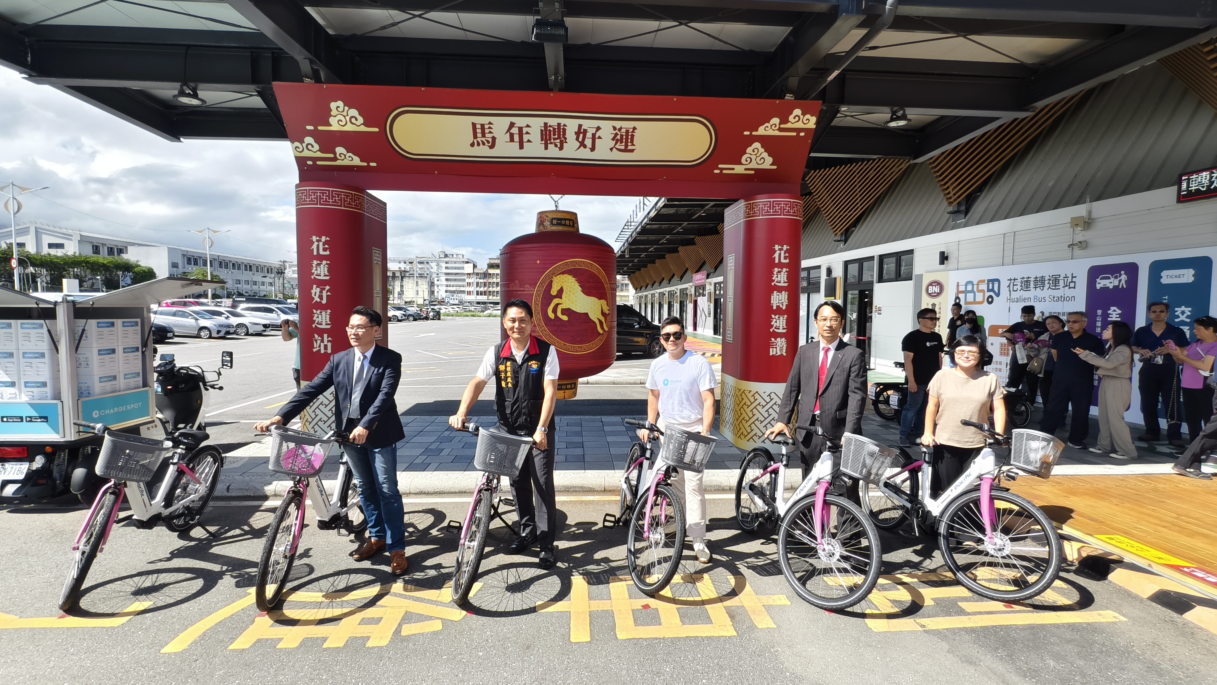 花蓮轉運站「空手觀光2.0」啟動  旅運服務大升級甩掉大行李、解放雙手