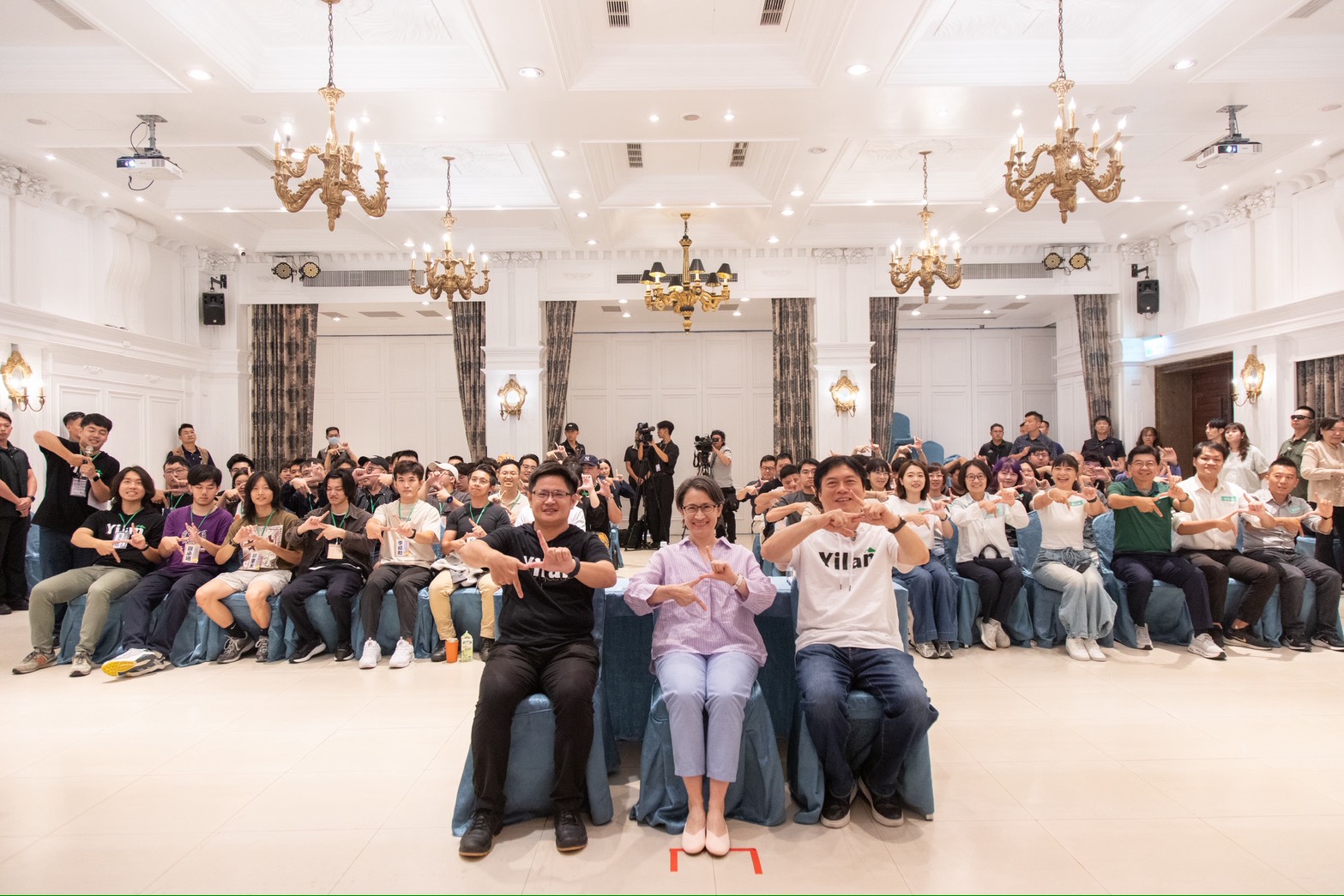 林國漳攜手蕭美琴同台民進黨宜蘭青年營　勉勵青年淬鍊「戰貓韌性」