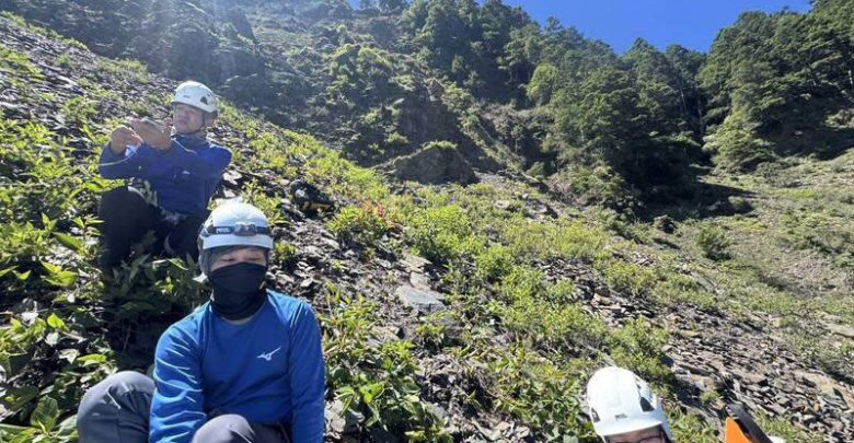 1登山客登南湖大山不慎失足　墮落山谷身亡