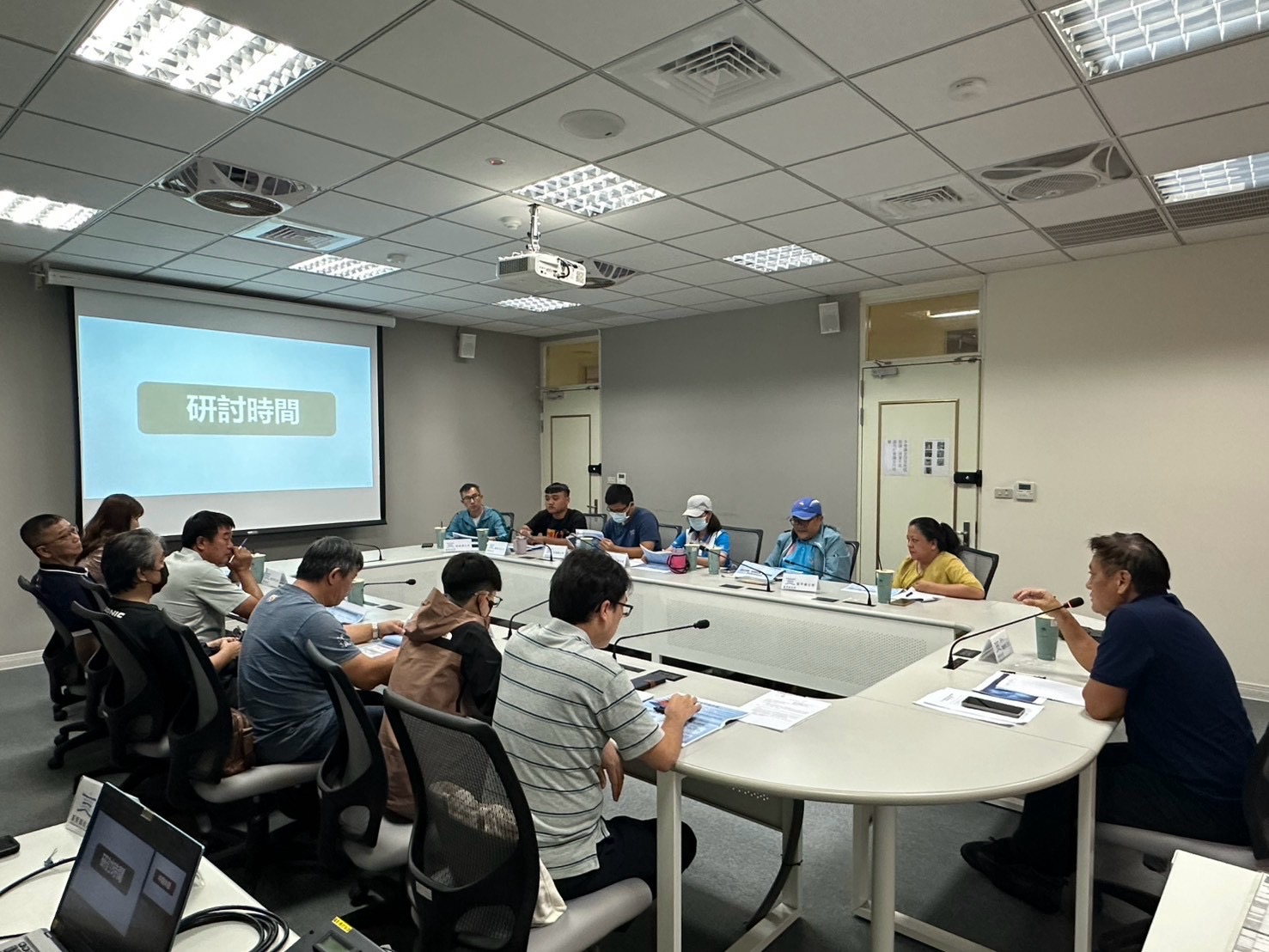 臺東啟動防災型微電網場域盤點　縣府攜手16鄉鎮市強化偏鄉災時供電能力