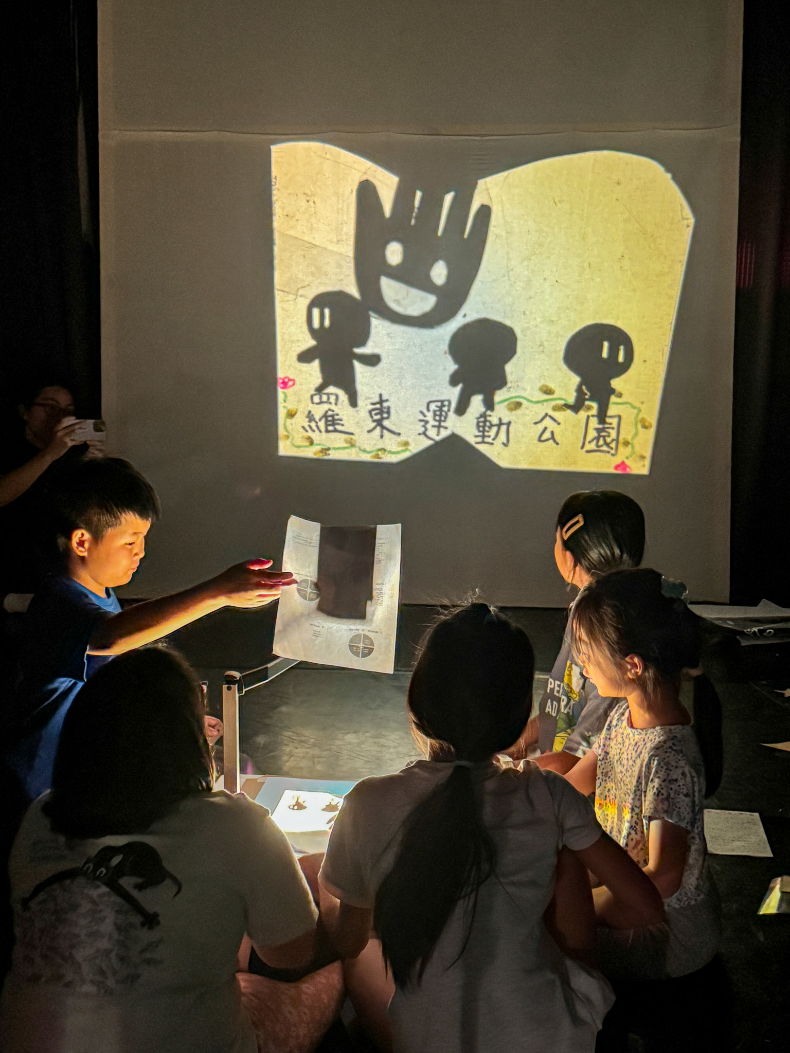 用台語演譯家鄉故事　偶劇夏令營登上童玩節親子館