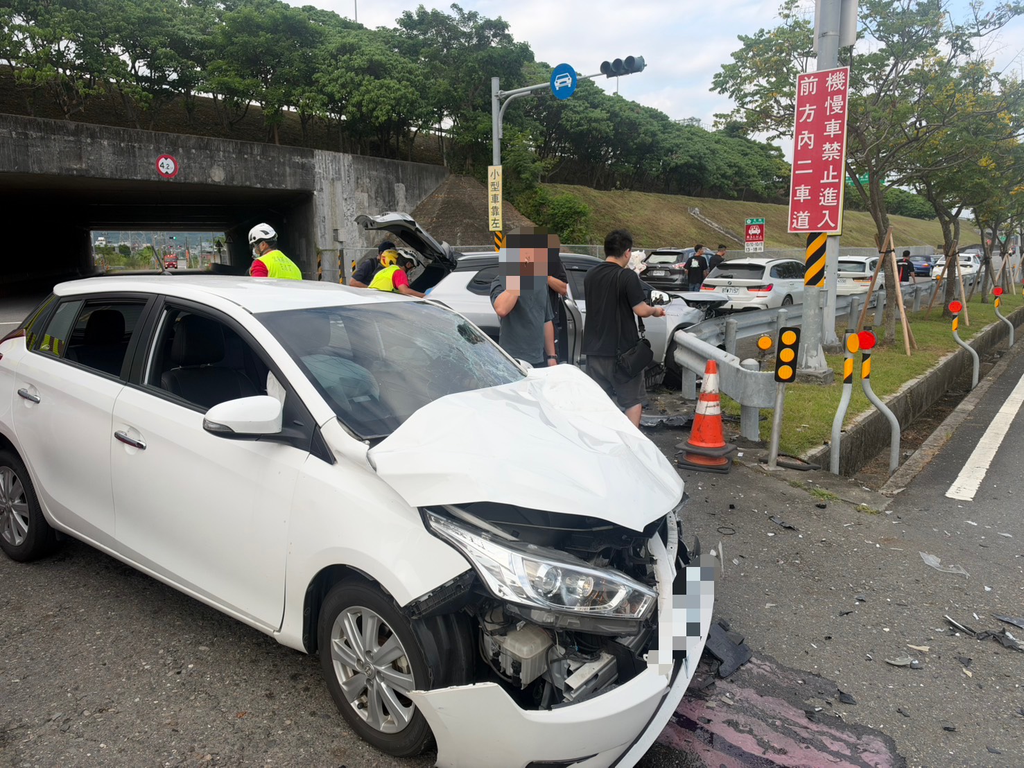 礁溪金車蘭花園附近發生車禍　2輛自小客車碰撞3送醫