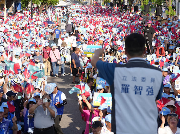 羅志強出席吳秀華競選總部成立　談地方治理延續與花東發展議題